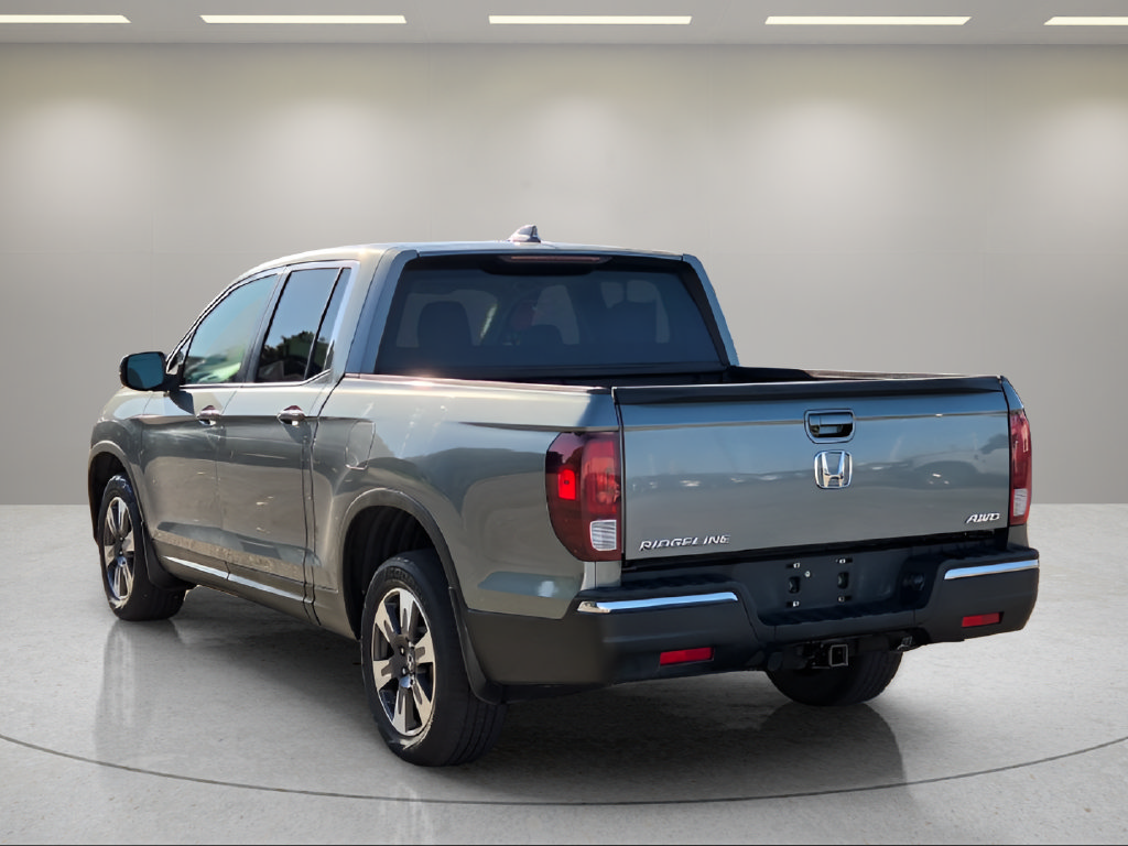 Used 2017 Honda Ridgeline RTL-T image 6