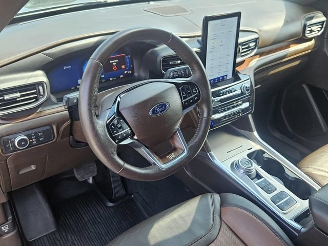 Certified 2022 Ford Explorer King Ranch w/ Class IV Trailer Tow Package RWD image 39