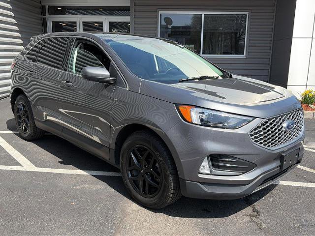 Certified 2024 Ford Edge SEL w/ Convenience Package AWD/4WD image 7
