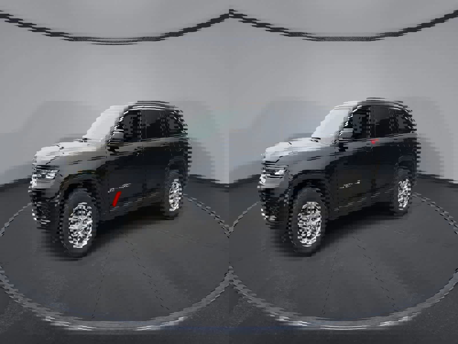 Used 2025 Jeep Grand Cherokee Laredo X image 9