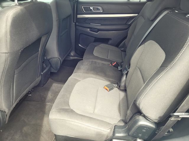 Certified 2019 Ford Explorer XLT FWD image 12