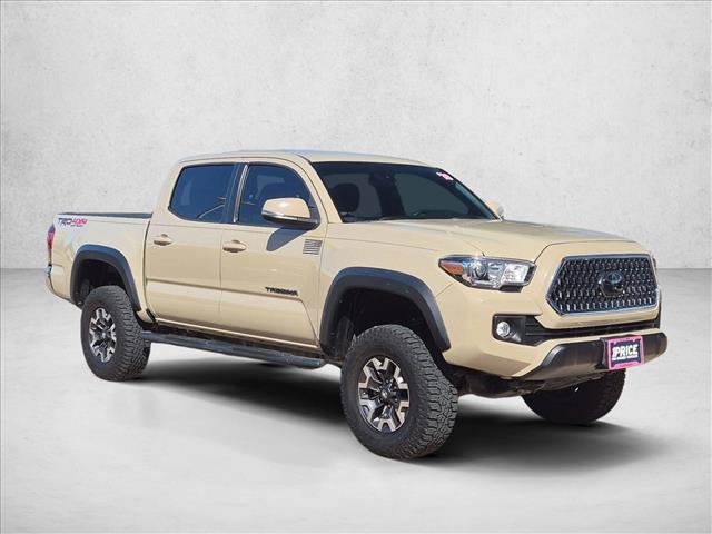 Used 2018 Toyota Tacoma TRD Off-Road AWD/4WD image 3