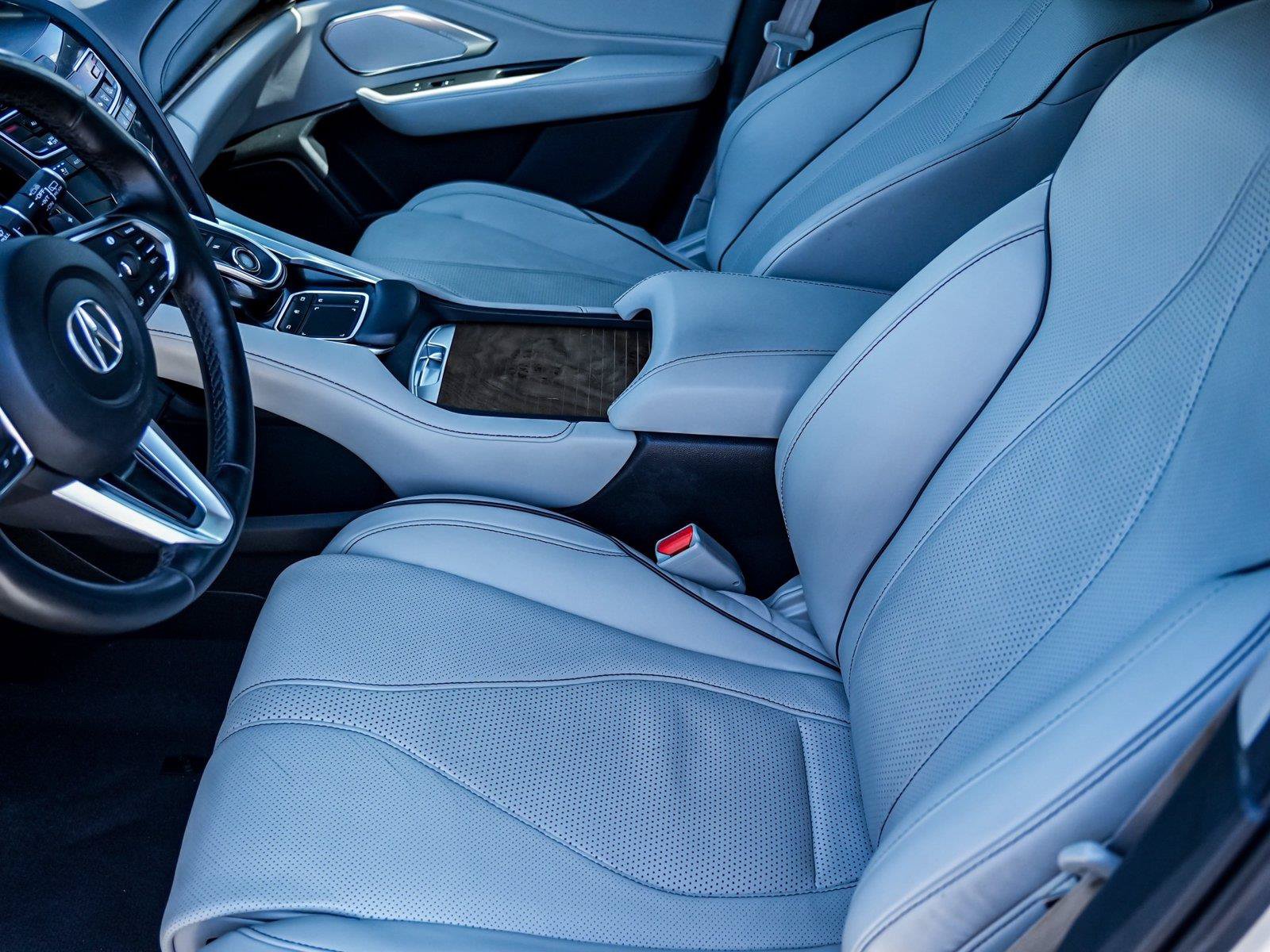 Used 2019 Acura RDX w/ Advance Package FWD image 11