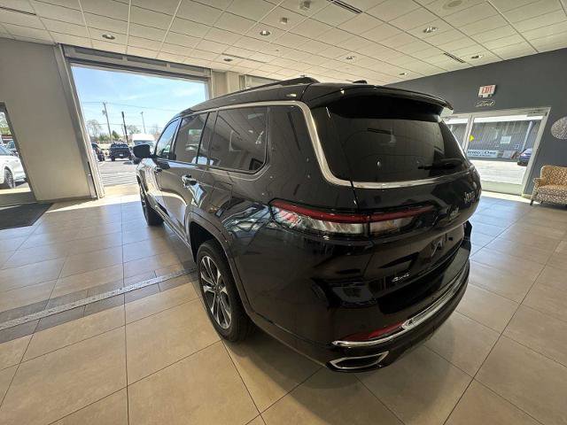 Used 2023 Jeep Grand Cherokee L Overland AWD/4WD image 5