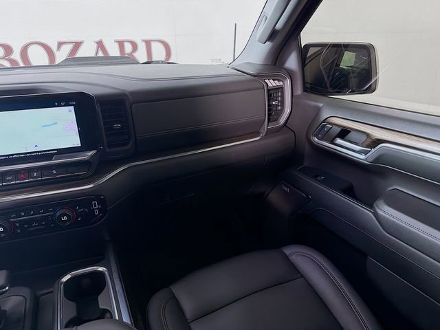 Used 2024 Chevrolet Silverado 1500 LT Trail Boss w/ Convenience Package II image 29