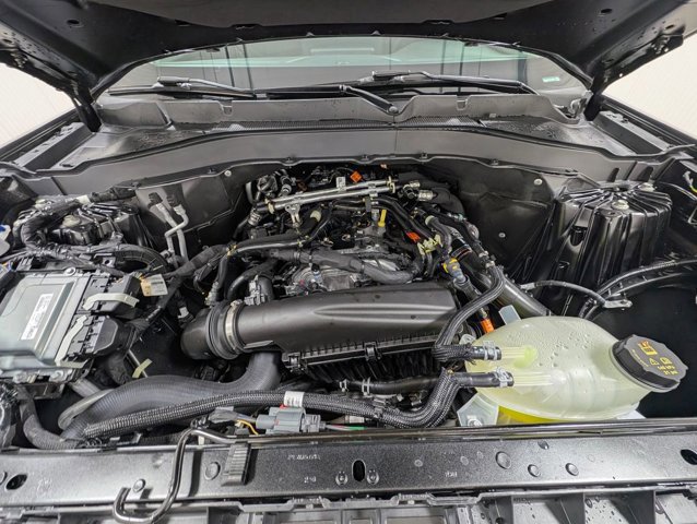 Certified 2026 Ford Explorer Active w/ Active Comfort Package AWD/4WD image 11