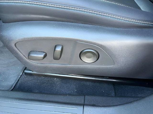 Used 2024 Chevrolet Equinox EV LT FWD image 19