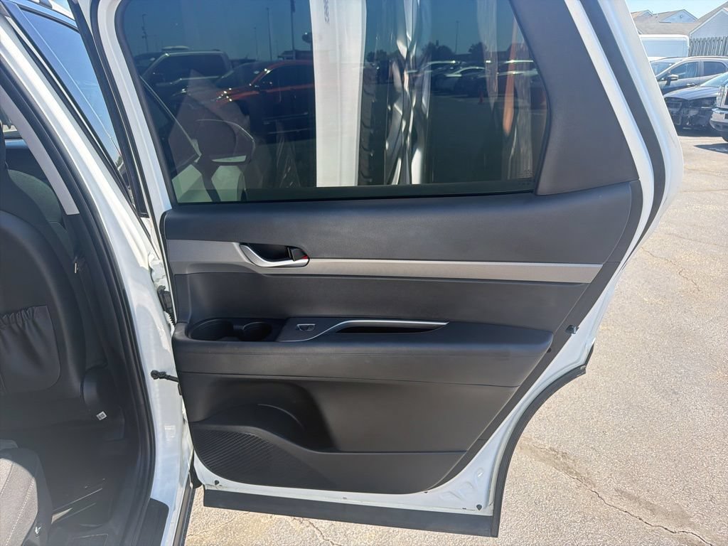 Used 2022 Hyundai Palisade SE AWD/4WD image 48