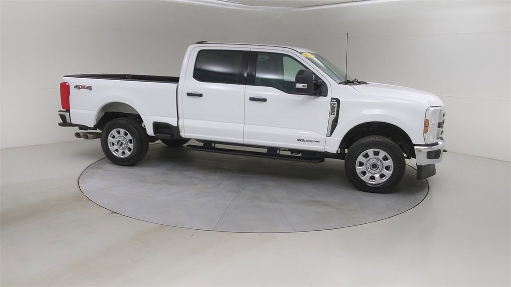 Certified 2024 Ford F250 XLT image 11
