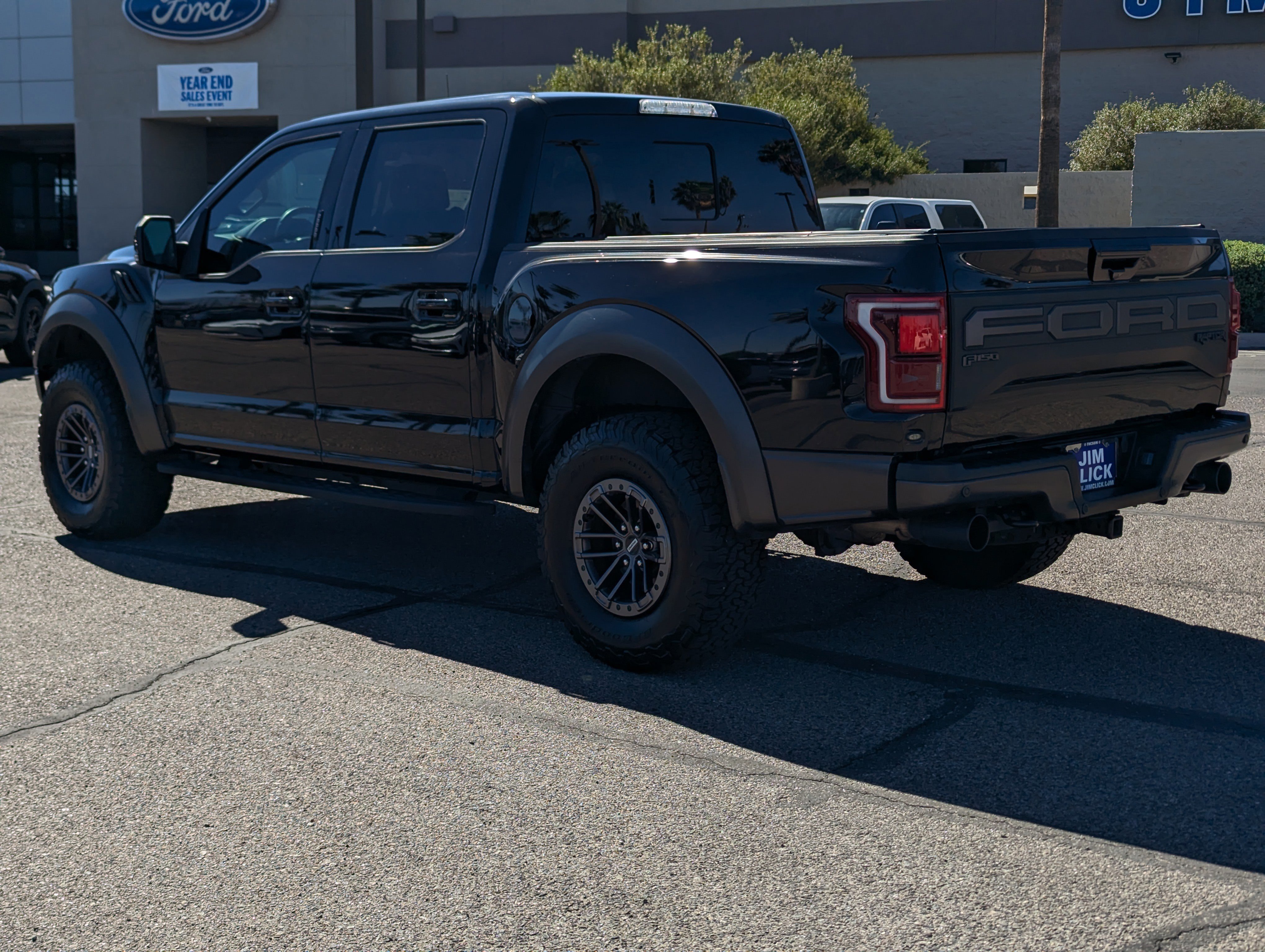 Certified 2020 Ford F150 Raptor w/ Equipment Group 802A Luxury image 2