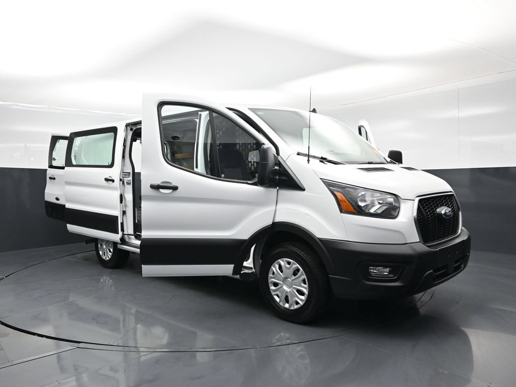 Certified 2025 Ford Transit 250 Low Roof w/ Exterior Upgrade Package RWD image 22