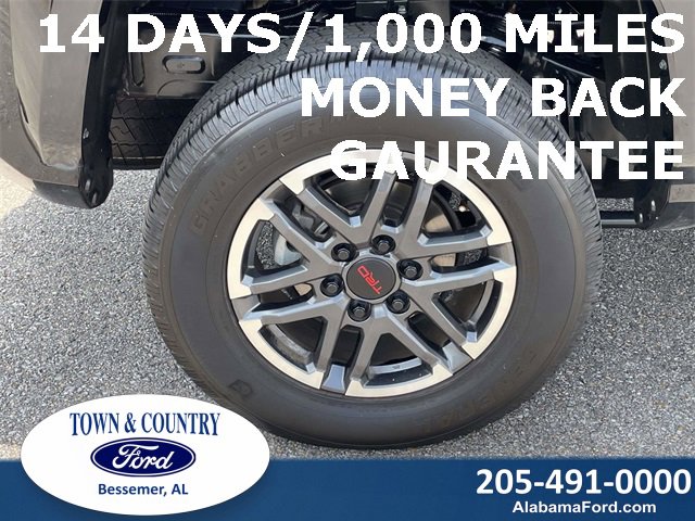 Used 2024 Toyota Tacoma TRD Sport image 3