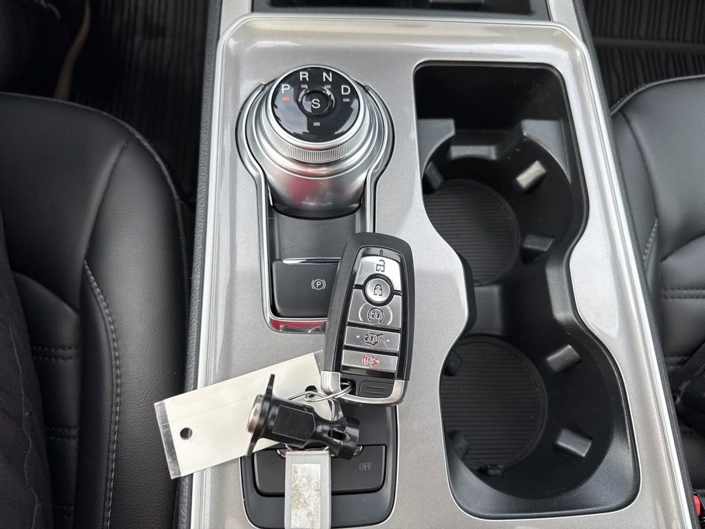 Certified 2024 Ford Edge SEL w/ Convenience Package image 27