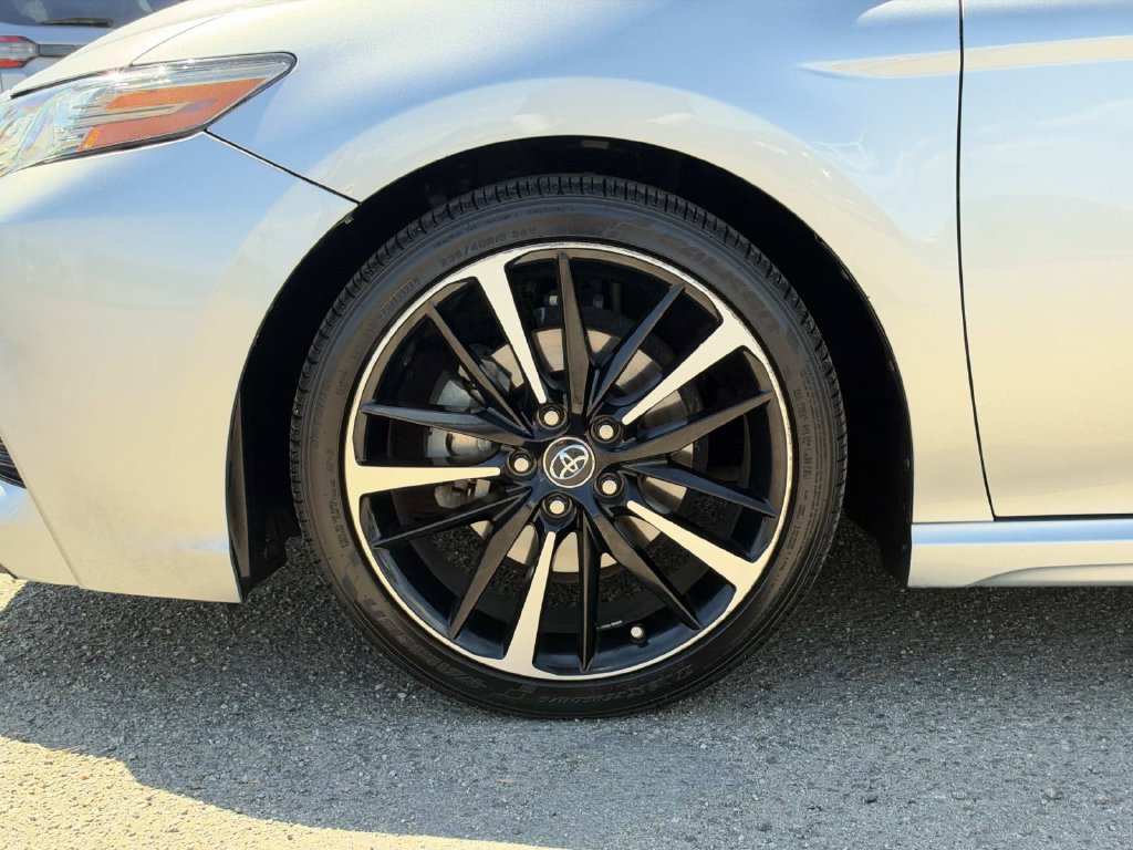 Used 2018 Toyota Camry XSE w/ Driver Assist Package FWD image 29