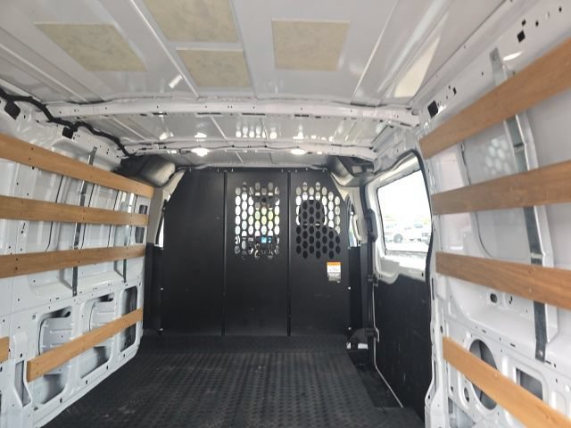 Certified 2025 Ford Transit 250 Low Roof w/ Exterior Upgrade Package RWD image 6