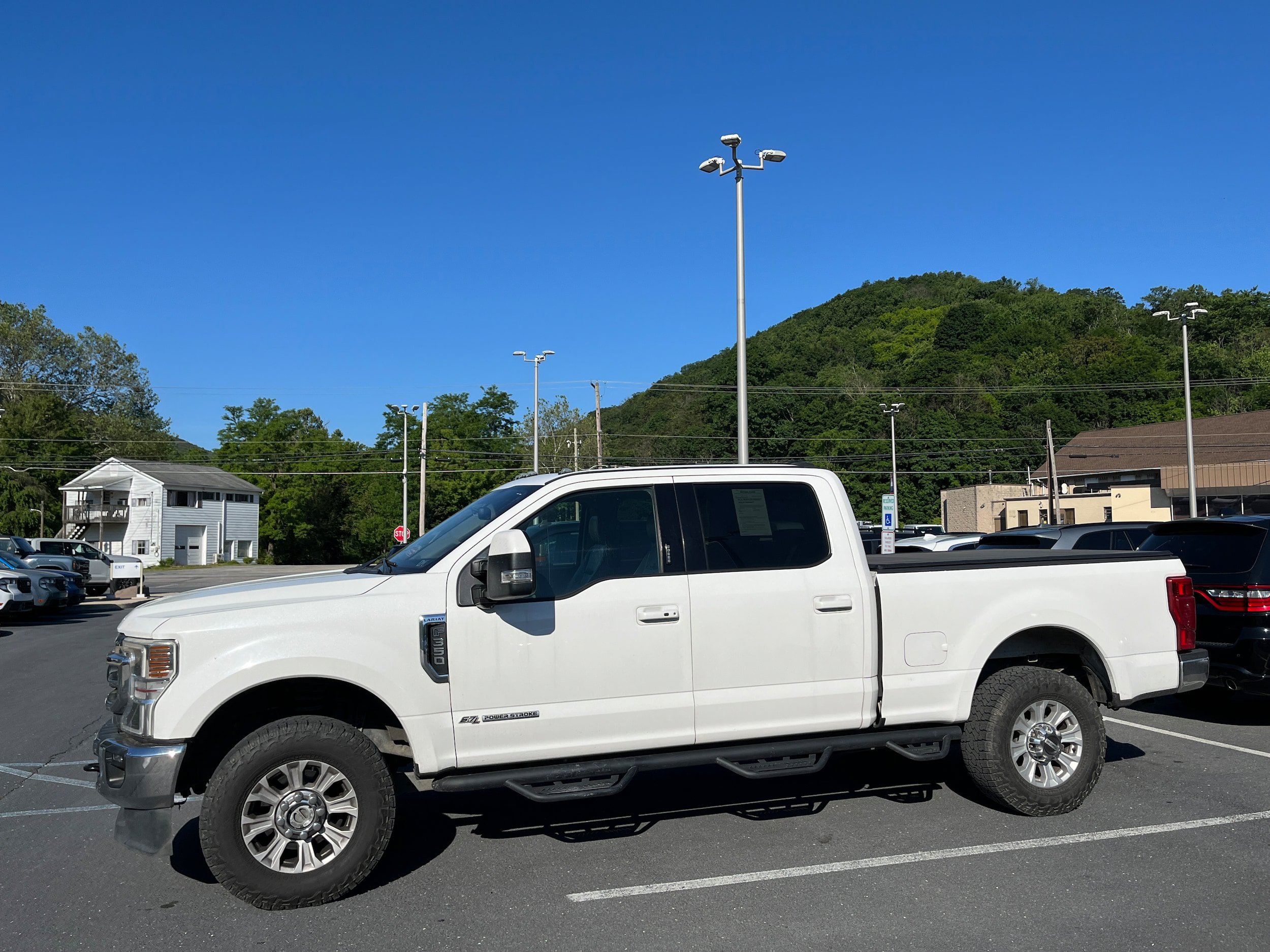Certified 2020 Ford F350 Lariat w/ Lariat Ultimate Package AWD/4WD image 5