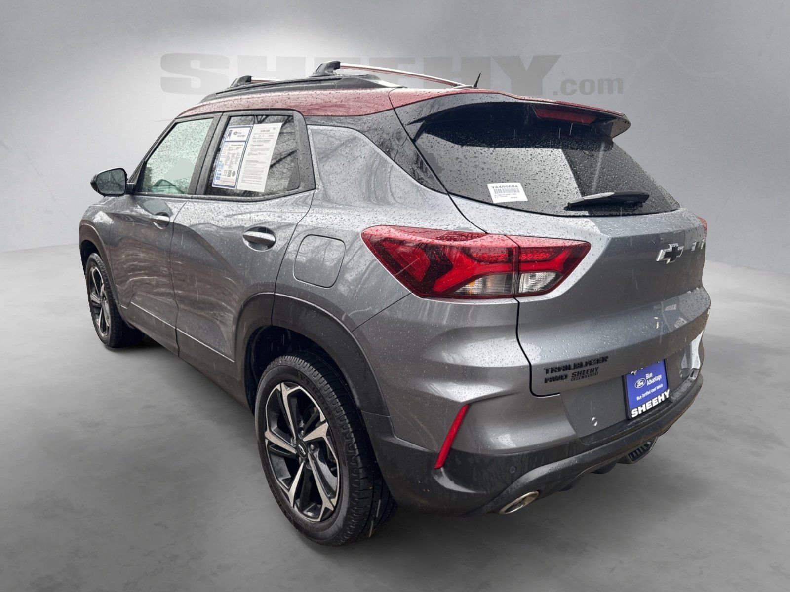 Used 2022 Chevrolet TrailBlazer RS w/ Technology Package image 3