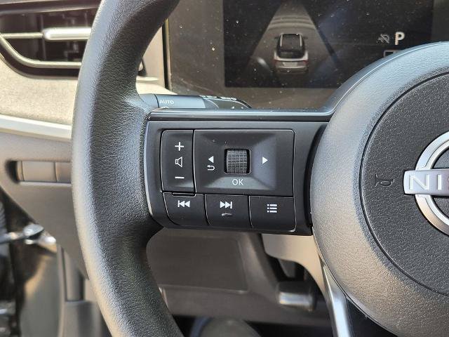 Used 2026 Nissan Kicks SV w/ Illumination Package FWD image 25