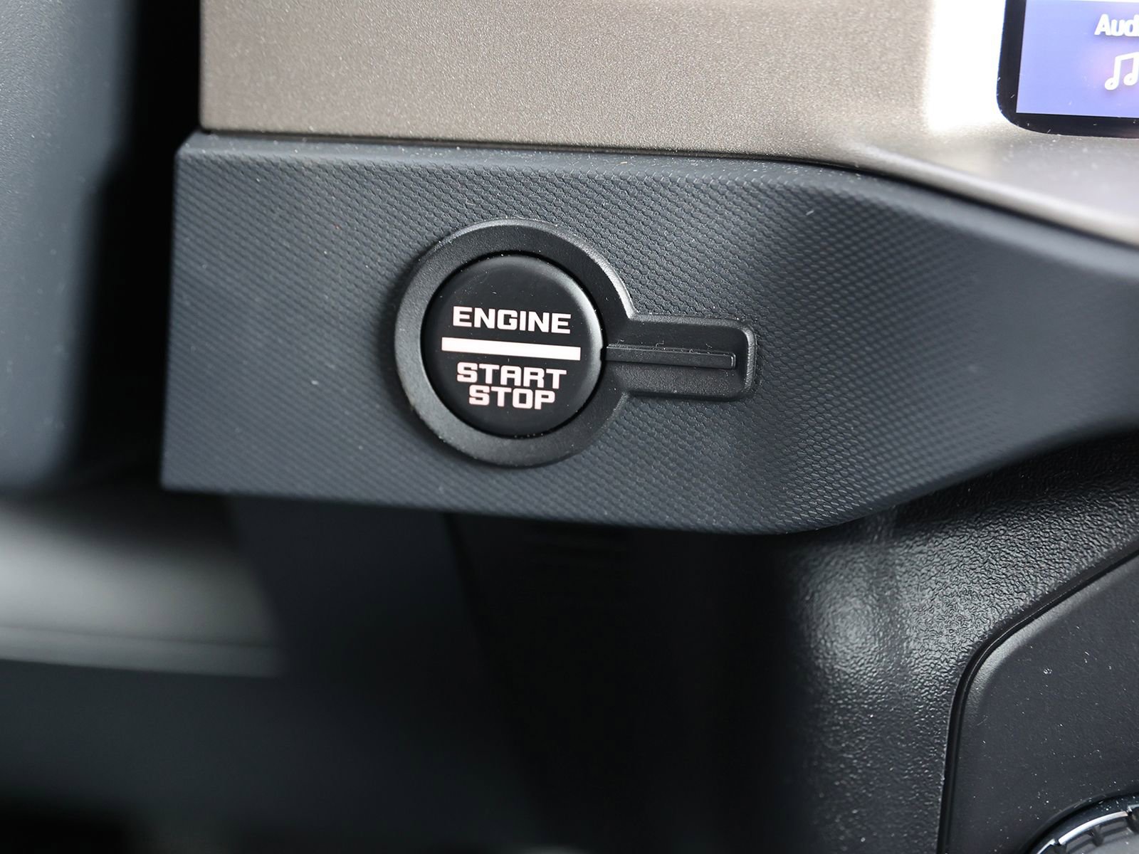 Certified 2023 Ford Bronco Raptor AWD/4WD image 32