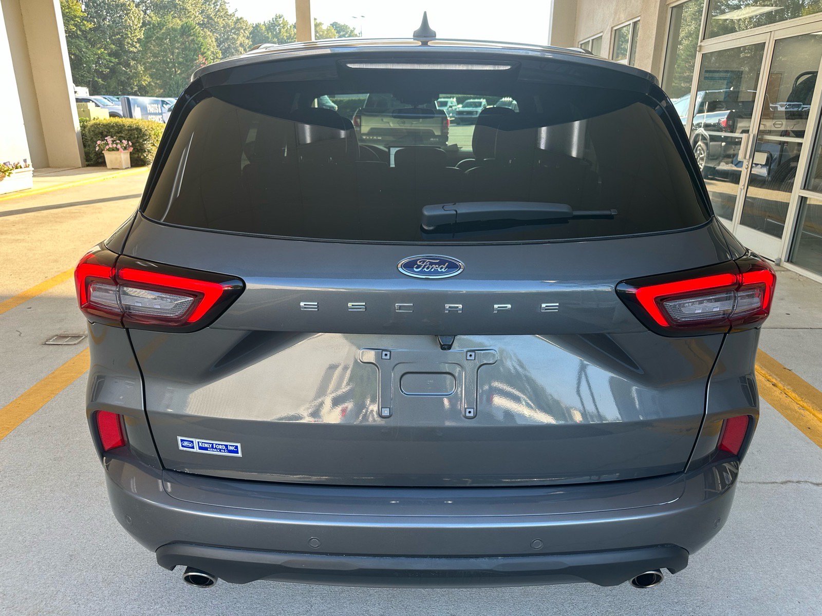 Certified 2024 Ford Escape ST-Line w/ Tech Pack #1 FWD image 12