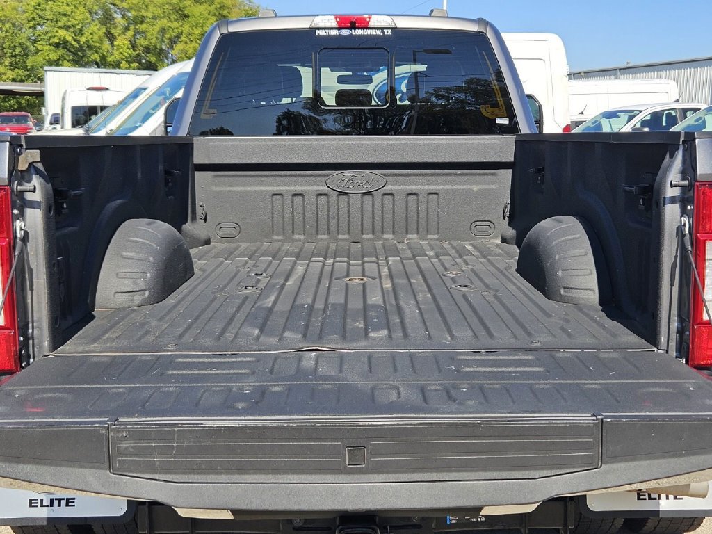 Certified 2022 Ford F450 Lariat w/ Lariat Ultimate Package AWD/4WD image 11
