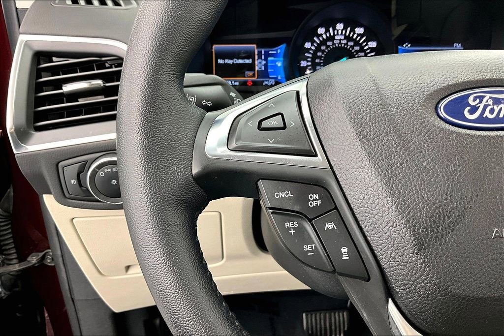 Certified 2024 Ford Edge Titanium w/ Equipment Group 301A image 18