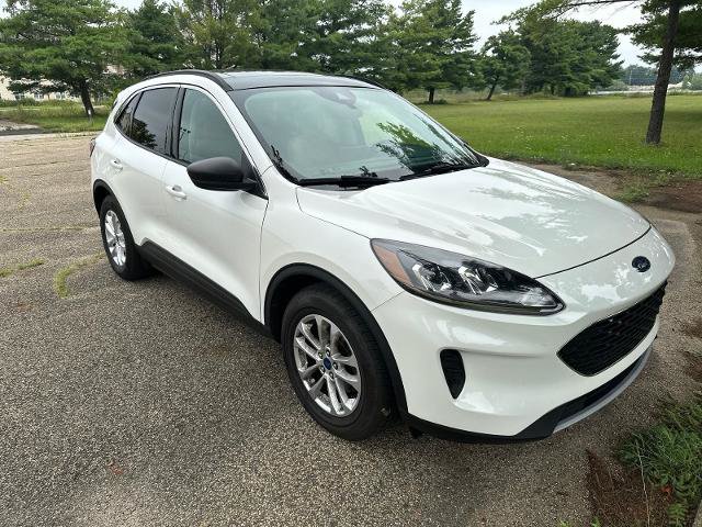 Certified 2022 Ford Escape SE w/ Cold Weather Package FWD image 29