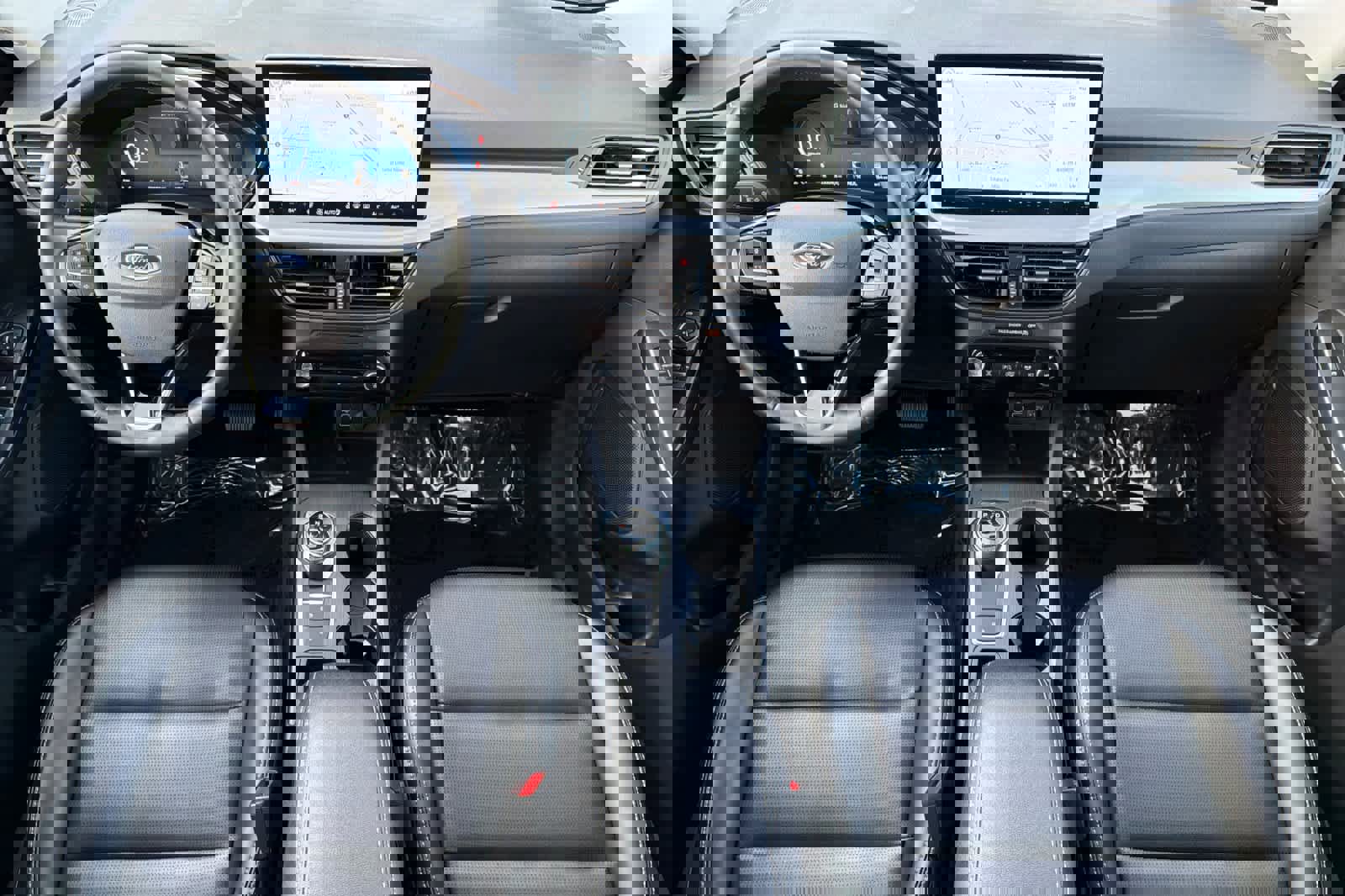 Certified 2024 Ford Escape Platinum image 9