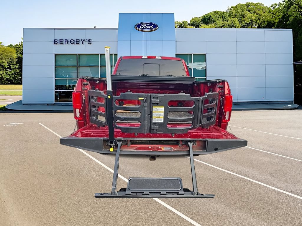 Certified 2018 Ford F150 Platinum w/ Equipment Group 701A Luxury AWD/4WD image 9