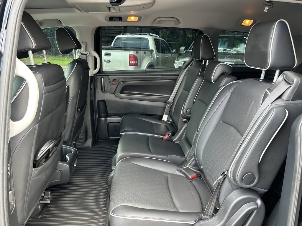 Used 2024 Honda Odyssey Elite image 14