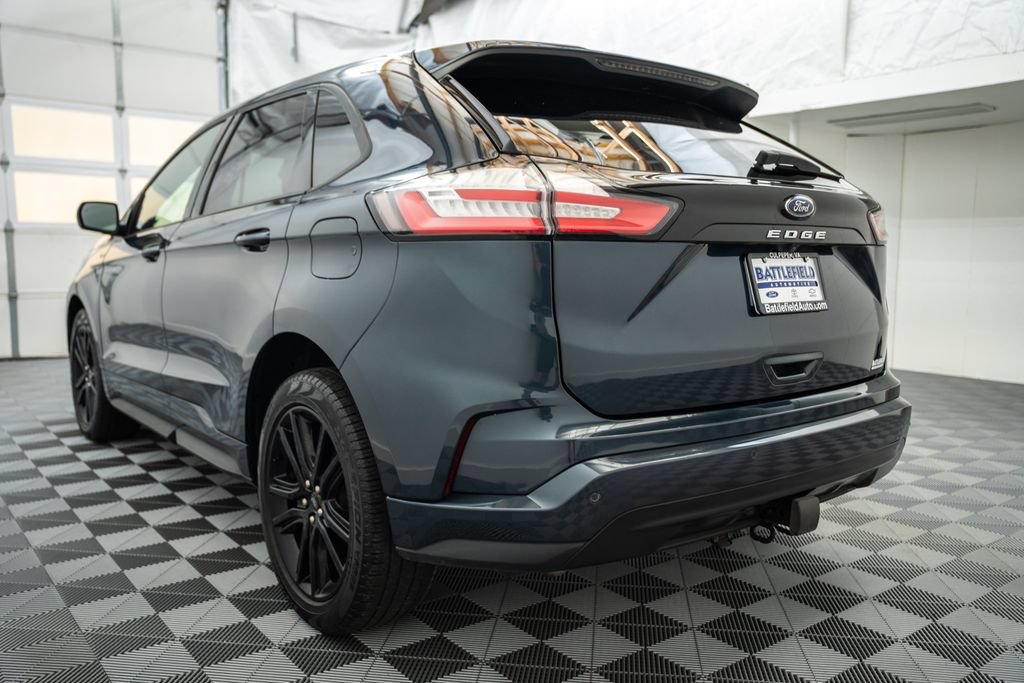 Certified 2024 Ford Edge ST-Line w/ Class II Trailer Tow Package AWD/4WD image 7