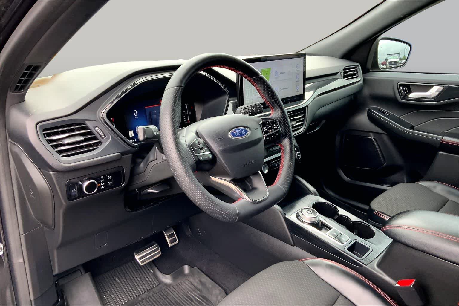Certified 2023 Ford Escape ST-Line w/ Tech Pack #1 FWD image 16