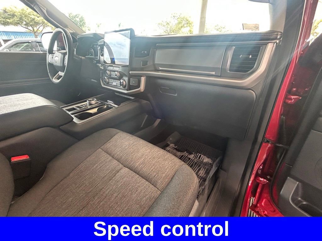 Certified 2022 Ford Expedition XLT image 27