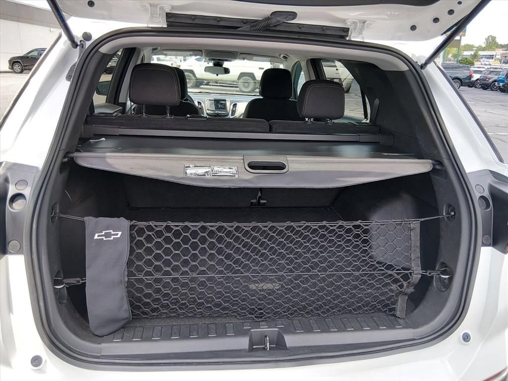 Used 2023 Chevrolet Equinox LS w/ LPO, Cargo Package FWD image 16