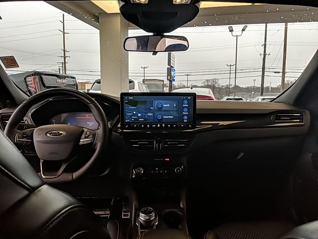 Certified 2024 Ford Escape ST-Line w/ Tech Pack #1 image 14