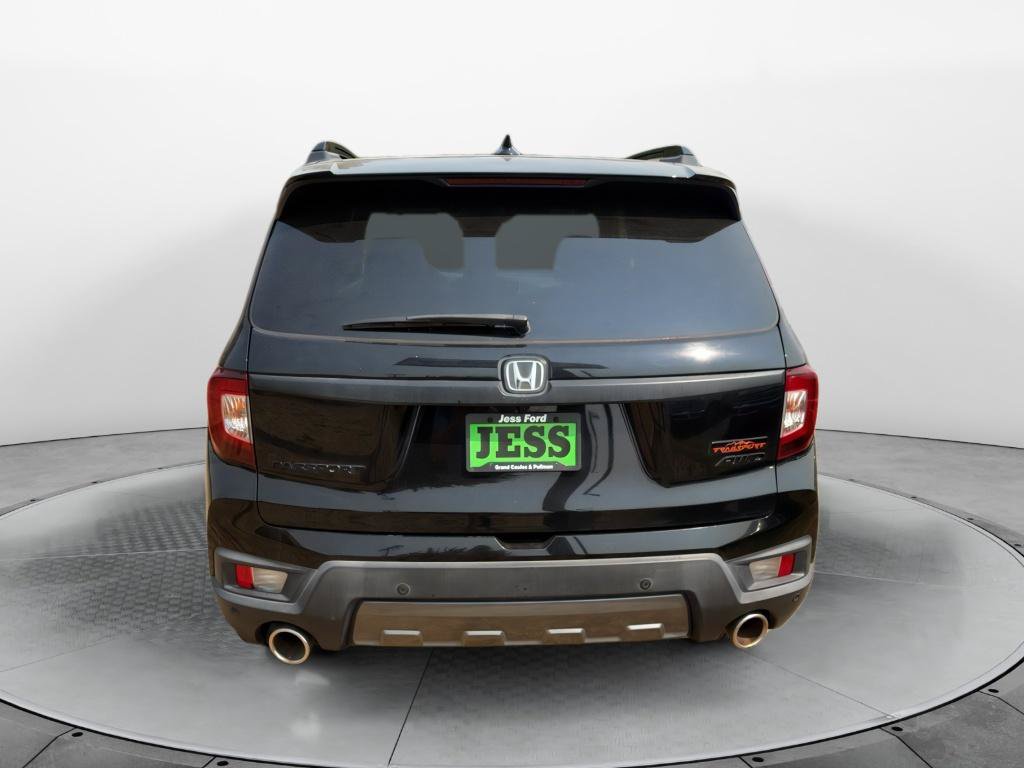 Used 2022 Honda Passport TrailSport image 4