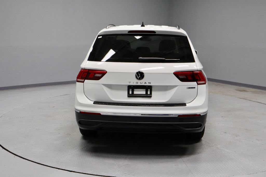 Used 2024 Volkswagen Tiguan S AWD/4WD image 10