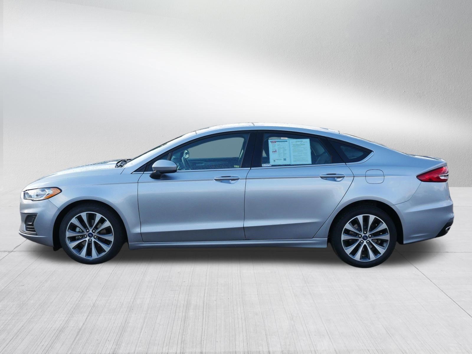 Certified 2020 Ford Fusion SE AWD/4WD image 4