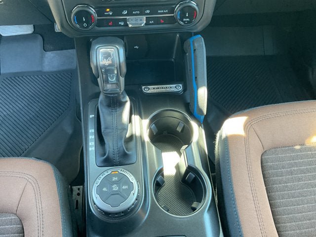 Certified 2022 Ford Bronco Outer Banks AWD/4WD image 32