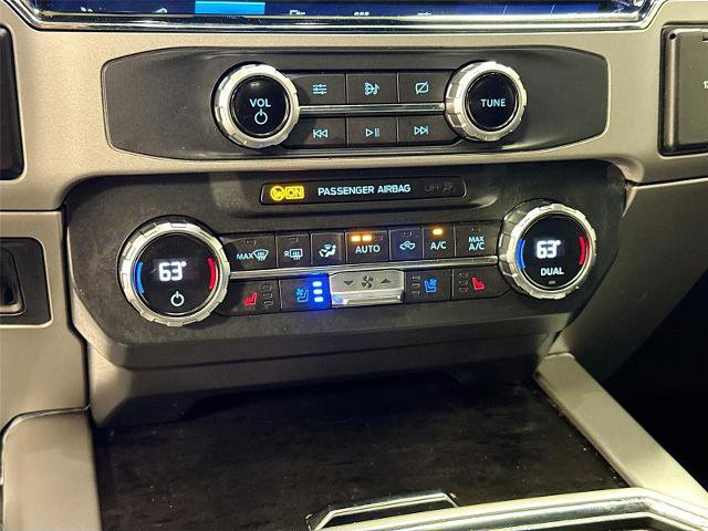 Certified 2022 Ford F250 Lariat w/ Lariat Ultimate Package image 16