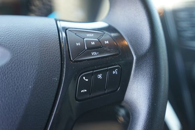 Certified 2018 Ford Explorer FWD image 25