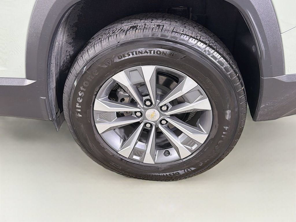 Used 2026 Chevrolet Equinox LT FWD image 31