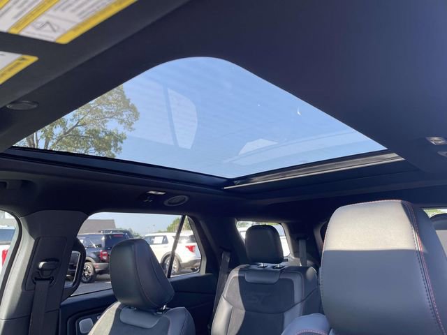 Certified 2026 Ford Explorer ST w/ Sun And Sound Package AWD/4WD image 20