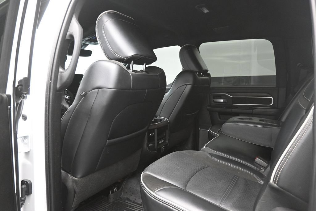 Used 2025 RAM 2500 Laramie AWD/4WD image 25