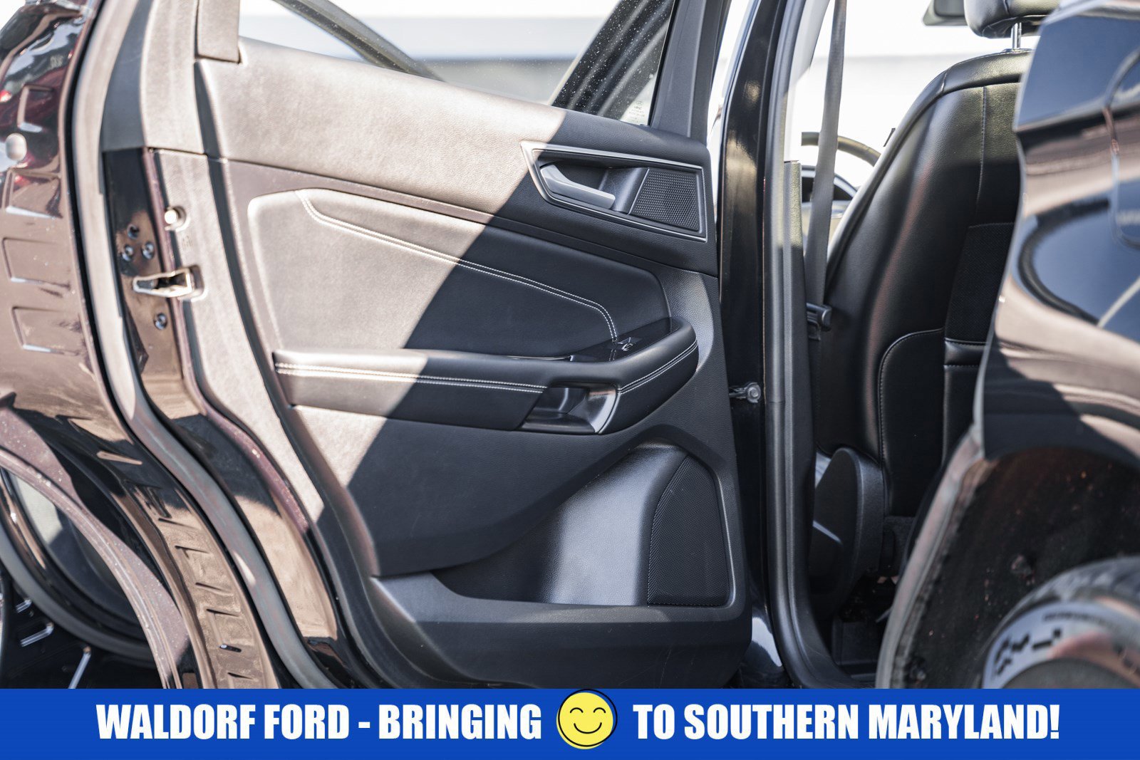 Certified 2020 Ford Edge Titanium w/ Equipment Group 301A image 36