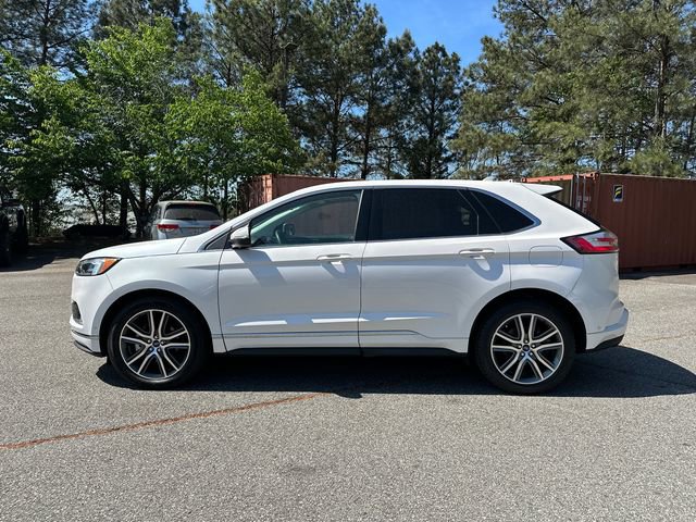 Certified 2019 Ford Edge Titanium w/ Equipment Group 301A image 4