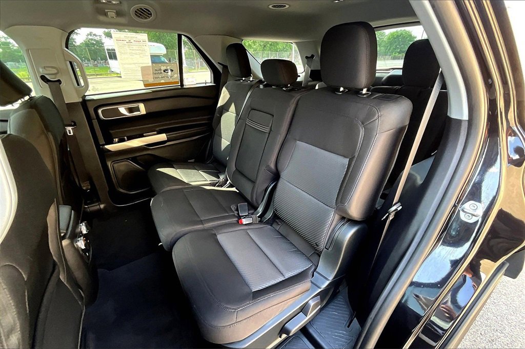 Certified 2022 Ford Explorer XLT w/ Class IV Trailer Tow Package image 24