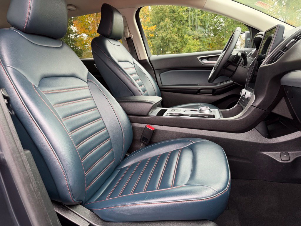 Certified 2022 Ford Edge SEL w/ Sport Appearance Package AWD/4WD image 17