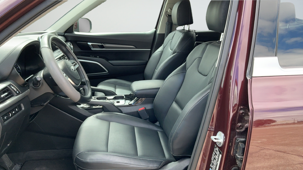 Used 2020 Kia Telluride S FWD image 17