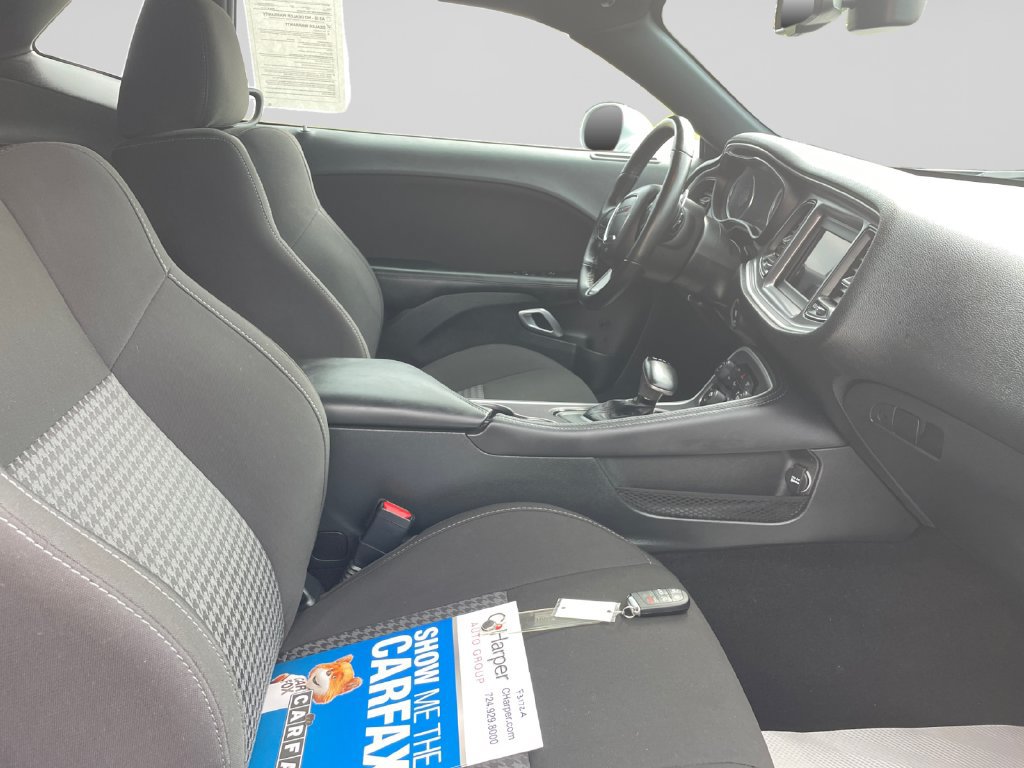 Used 2020 Dodge Challenger R/T RWD image 11